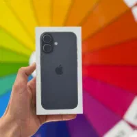 ایفون ۱۷ نرمال اکبند
