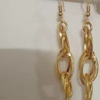 گوشواره‌ نو