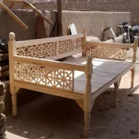 تخت سنتی|تخت و سرویس خواب|قم, قلعه صدری|دیوار