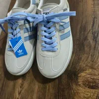 کفش کتانی آدیداس خارجی سایز ۳۷ ۳۸|کیف، کفش، کمربند|کرمانشاه, |دیوار