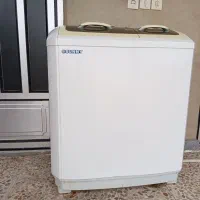 لباس شویی دوقلو تمیز