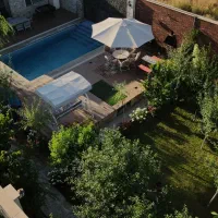 ویلا مدرن شهرکی چهارباغ