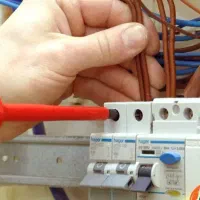 برق کشی ساختمان