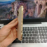 گوشی آیفون|موبایل|سبزوار, قائم|دیوار