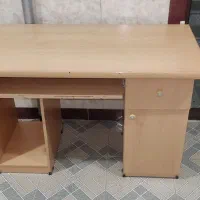 میز کامپیوتر