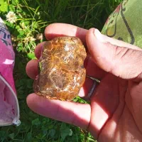 سنگ طلا و سنگ هایه عطیقه مجسمه