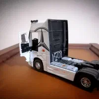 ماکت اصلی کشنده بنز آکتروس