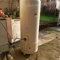 یک عدد آبگرمکن سرپایی نو نو|آبگرمکن، پکیج، شوفاژ|لنگرود, |دیوار