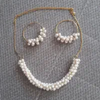 گردنبند و گوشواره مرواریدی