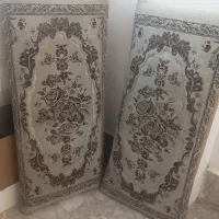 یک جفت پشتی گل برجسته