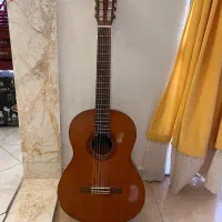 گیتار یاماها C40