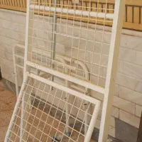 تخت|تشک تختخواب|قم, حاج زینل|دیوار