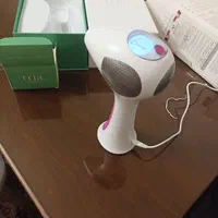 دستگاه لیزر خانگی مارک triaنو نو فقط انباکس شده|آرایشی، بهداشتی، درمانی|اصفهان, مرداویج|دیوار