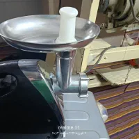توستر و چرخ گوشت باهم