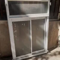 درب و پنجره آلومنیومی