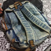 کیف مدرسه|کیف، کفش، کمربند|چناران, |دیوار