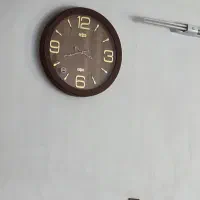 ساعت دیواری