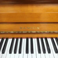 پیانو آکوستیک سمیک