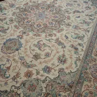 رو فرشی کرم طرح افشان