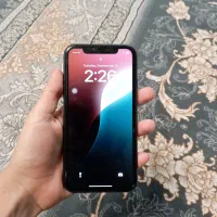 اپل iPhone 11 با حافظهٔ ۱۲۸ گیگابایت