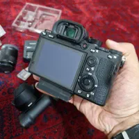 دوربین عکاسی حرفه ایSONY با تجهیزات کامل در حد نو