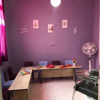 منشی آموزشگاه موسیقی