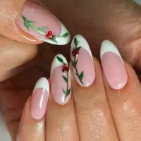 تخفیف خدمات ناخن