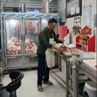 کارگر برای تمیزکاری