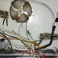 تعمیرات تخصصی لباسشویی و یخچال و برد الکترونیکی|خدمات پیشه و مهارت|تبریز, |دیوار