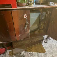 تلویزیون قدیمی عتیقه