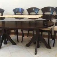 میز ۶ تا ۸ نفره تمیز بدون صندلی