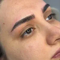 به چندمدل برای خدمات ارایش دایم نیازمندیم