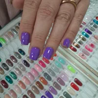 کاشت و ترمیم ناخن با اصلاح رایگان ژلیش پا رایگان