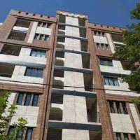 110متر-2مستر-4-ساله-رو-به-افتاب-لابی