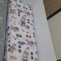 تخت کودک کنار تخت مادر|تخت و صندلی بچه|شاهین‌شهر, مسکن مهر|دیوار