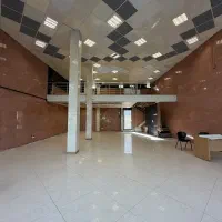 مغازه ۱۴۰مترکف۴۰متر بالکن دو کله(رضوان)