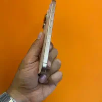 16 پرو با ریجستری. کف قیمت اقساط|موبایل|اصفهان, باغ زرشک|دیوار