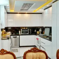 منزل ویلایی/200متر/3طبقه/جنوبی/فول امکانات