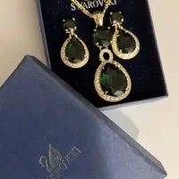 نیم ست سواروسکی نو با جعبه