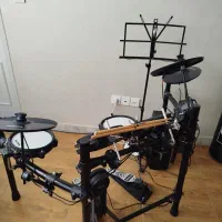 درام کیت الکترونیک|درام و پرکاشن|رشت, معلم|دیوار