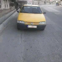 فروش تاکسی روآی سال زرد