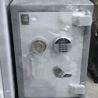 گاوصندوق کاوه مدل 350kr با رمز دیجیتالی 6رقمی