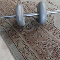 دمبل دو کیلویی ۲۰۰ تومن قابل تبدیل به یک کیلو