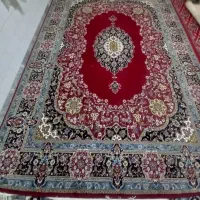 دوتا فرش دواز ده متری