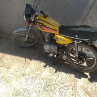 موتور سیکلتمدل۹۰مزاییدهبابرگهمعتبر