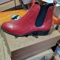 حدود ۱۵۰ جفت کفش نیم بوت زنانه|کیف، کفش، کمربند|داراب, |دیوار