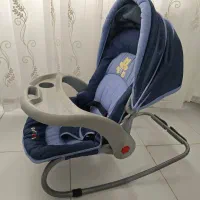 تخت و صندلی نوزاد