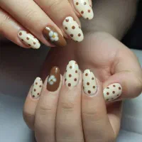 جشنواره تخفیف ناخن و اموزش با حرفه ای ترین ناخنکار|خدمات آرایشگری و زیبایی|تبریز, |دیوار