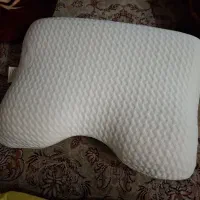 بالش طبی در حد نو مناسب درد