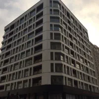 ۱۰۰ متر پنت اداری همراه ۱۰۰ متر باغ گاردن